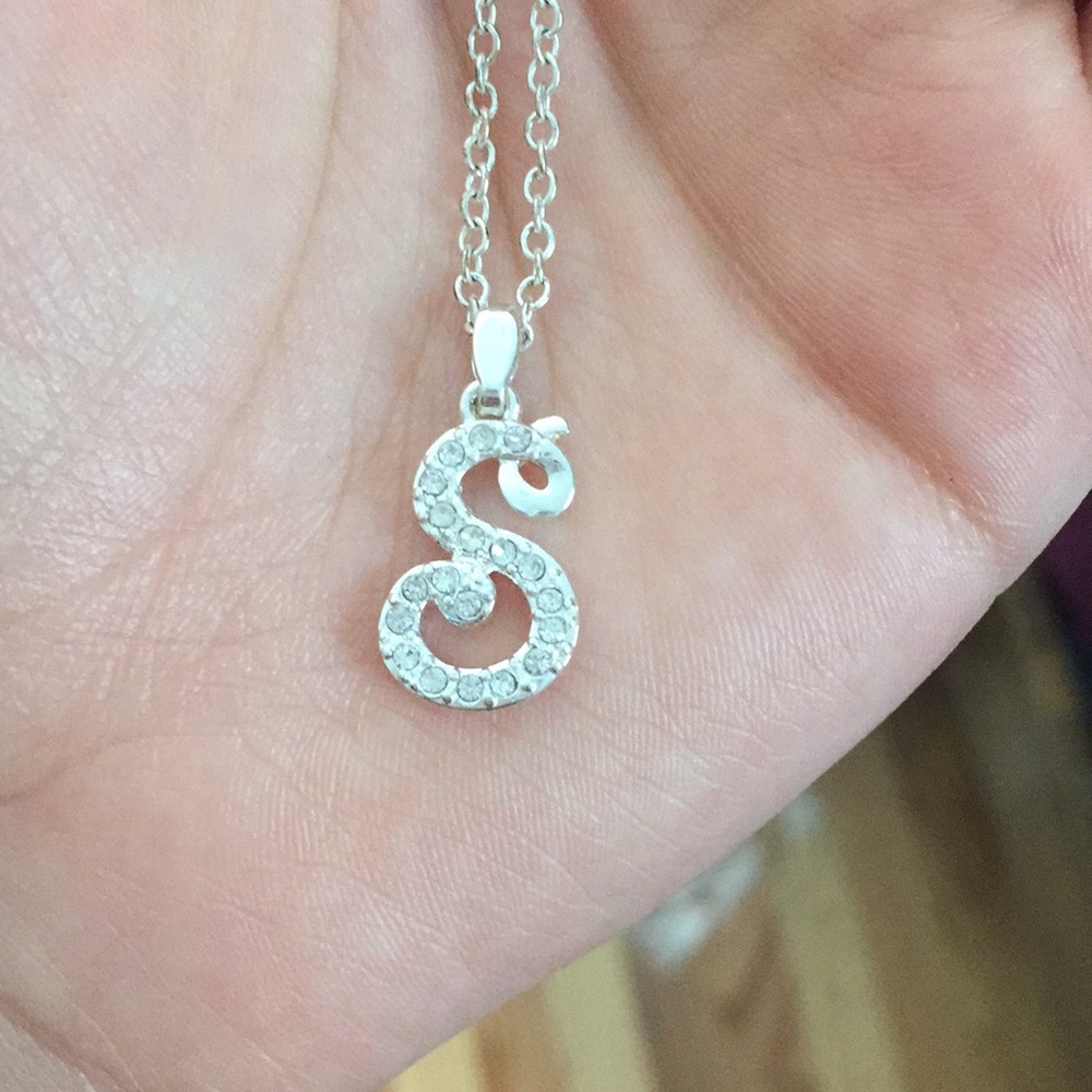 “S” necklace